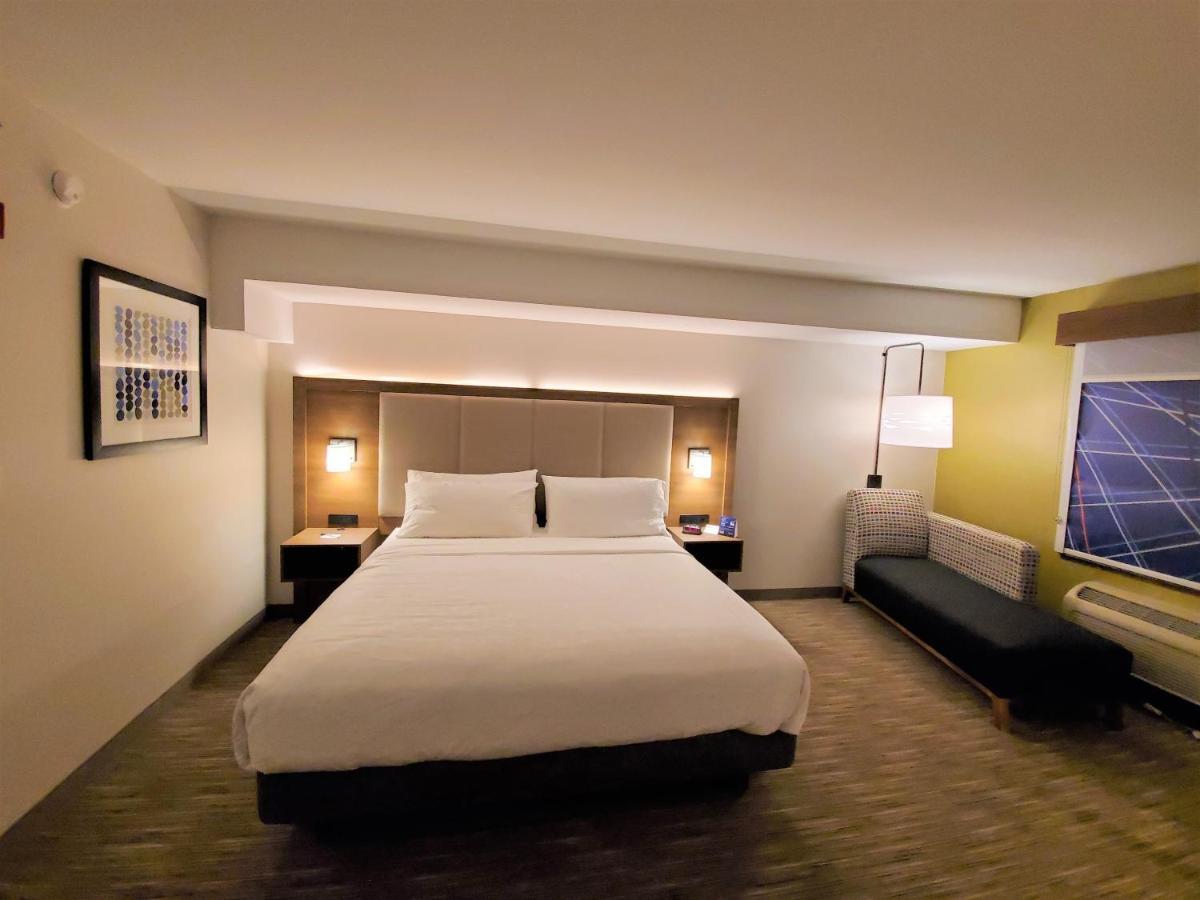 Express & Seattle North - By Ihg Hotel